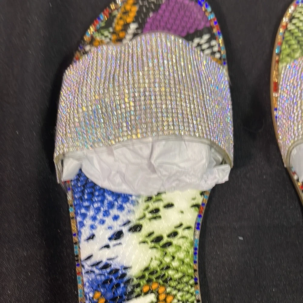 Sandals - Picture 3 of 4